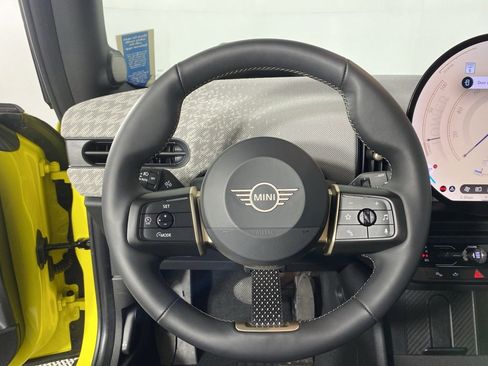 Used 2025 MINI Cooper S image 10