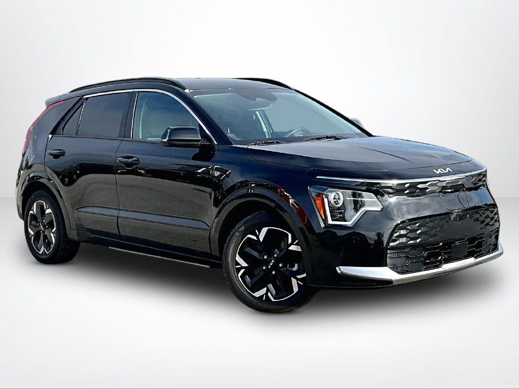 Used 2023 Kia Niro Wind FWD image 13