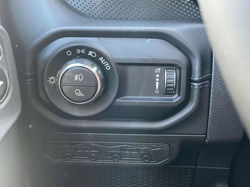 New 2026 Jeep Gladiator Rubicon w/ Steel Power Dome Hood Package AWD/4WD image 28