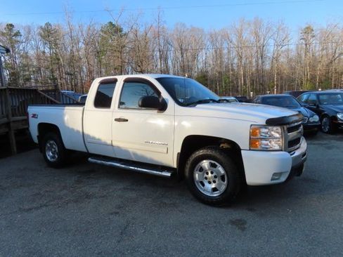 Used 2011 Chevrolet Silverado 1500 LT w/ All-Star Edition image 5