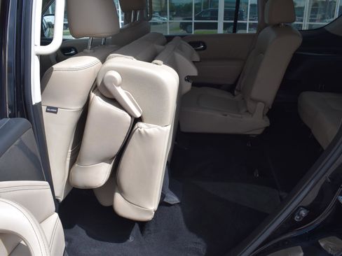 Used 2024 Nissan Armada SV image 49