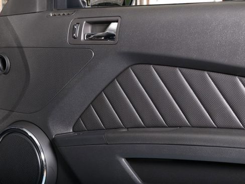 Used 2014 Ford Mustang GT Premium w/ Comfort Package image 54