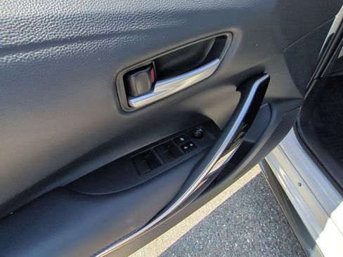 Used 2021 Toyota Corolla XSE w/ Carpet Mat Package (TMS) FWD image 22