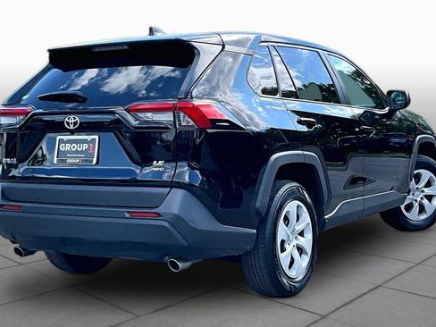 Used 2024 Toyota RAV4 LE AWD/4WD image 23