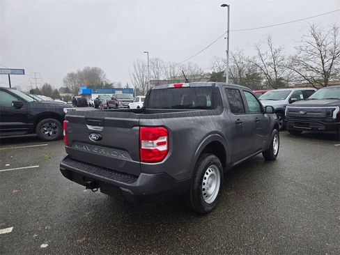 New 2026 Ford Maverick XL image 5