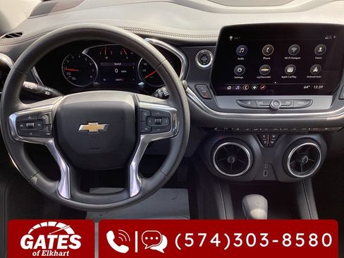 Used 2025 Chevrolet Blazer LT AWD/4WD image 16