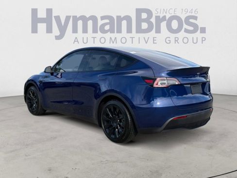 Used 2020 Tesla Model Y Long Range image 5