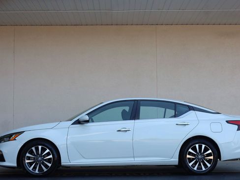 Used 2021 Nissan Altima 2.5 S FWD image 3