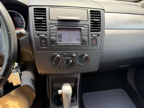 Used 2012 Nissan Versa Hatchback w/ SL Navigation Pkg FWD image 16