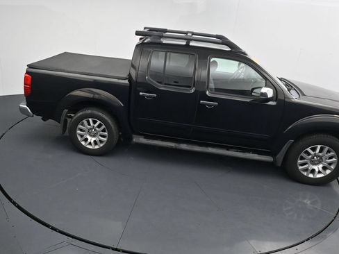 Used 2012 Nissan Frontier SL AWD/4WD image 30