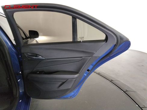 Used 2023 Cadillac CT4 Luxury image 31