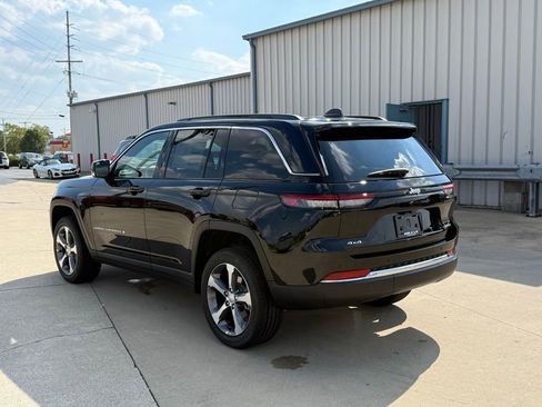 New 2025 Jeep Grand Cherokee Limited AWD/4WD image 5