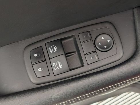 Used 2023 Dodge Challenger SRT Hellcat RWD image 12