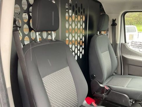 Used 2025 Ford Transit 250 Low Roof w/ Exterior Upgrade Package RWD image 43