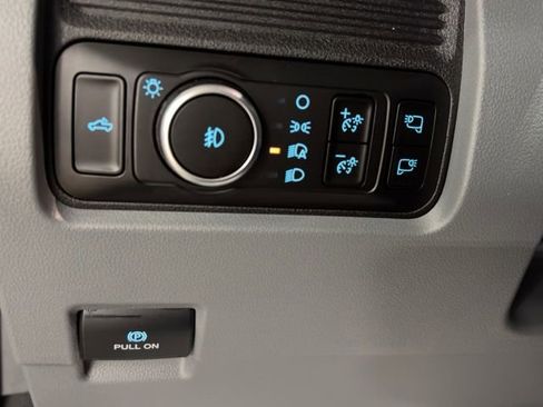 Used 2025 Ford F350 XLT AWD/4WD image 28