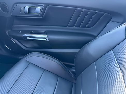 Used 2020 Ford Mustang GT Premium RWD image 23