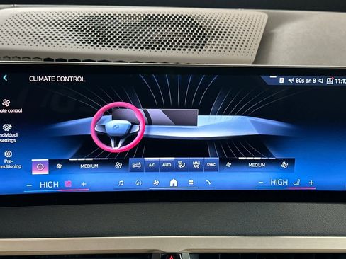 Used 2024 BMW iX xDrive50 w/ Sport Package image 21