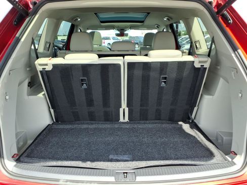 Used 2025 Volkswagen Atlas SE FWD image 29
