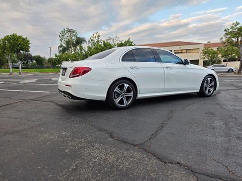 Used 2020 Mercedes-Benz E 350 Sedan w/ Parking Assistance Package image 10