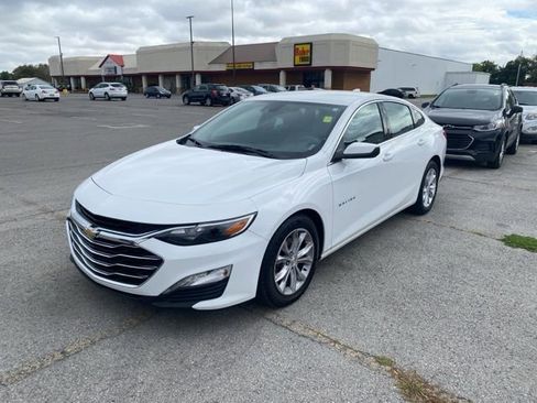 Used 2023 Chevrolet Malibu LT image 2