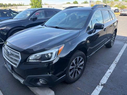 Used 2017 Subaru Outback 3.6R Limited AWD/4WD image 4