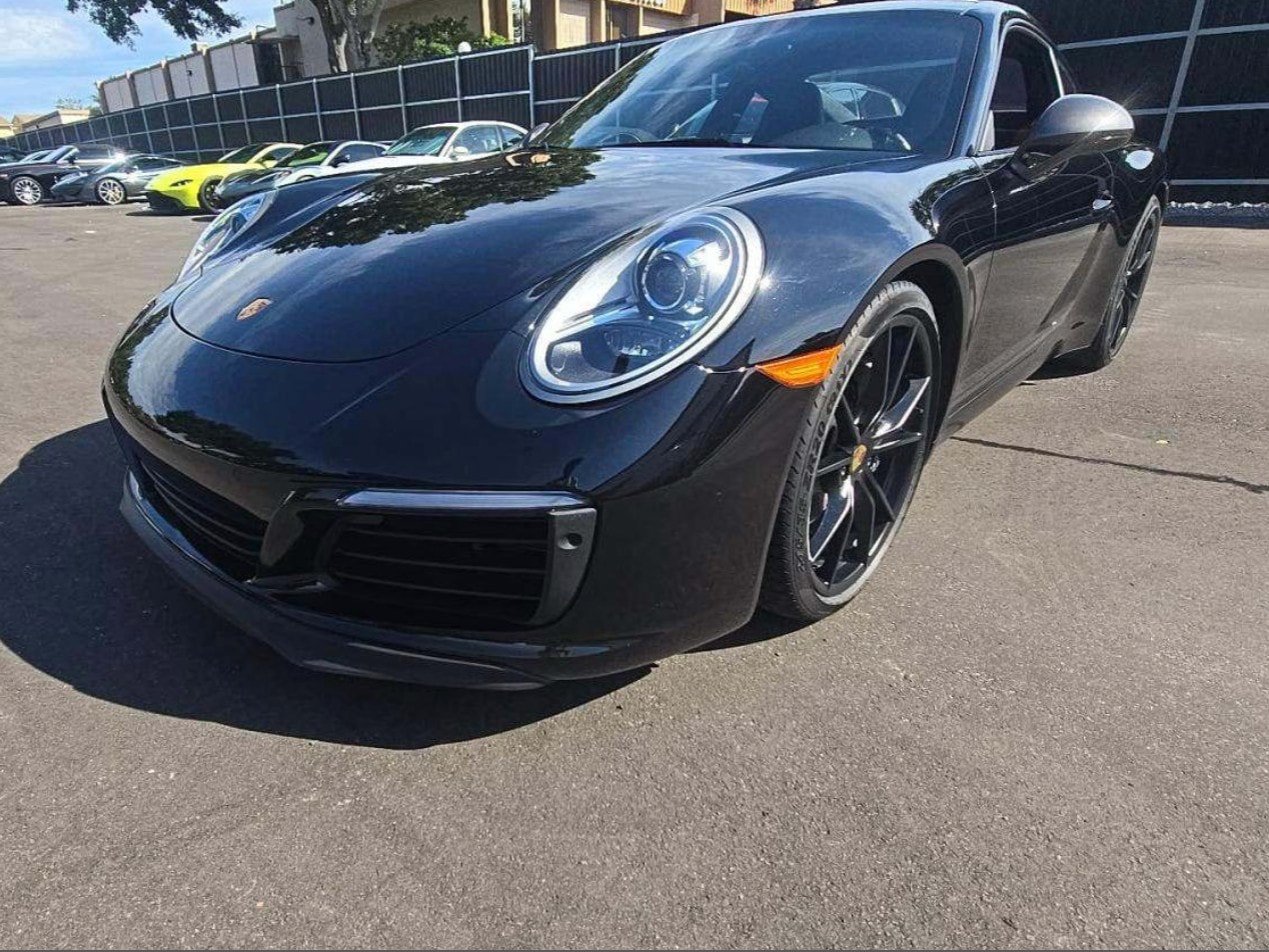 Used 2019 Porsche 911 Carrera image 1