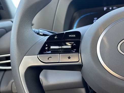 New 2026 Hyundai Elantra SE FWD image 13