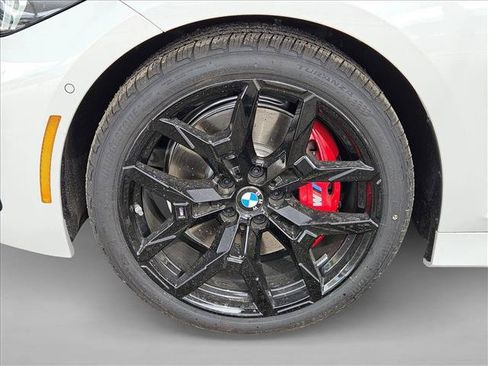 Used 2026 BMW 330i Sedan w/ M Sport Package RWD image 10
