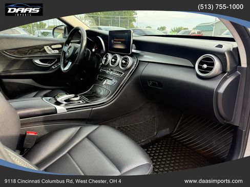 Used 2015 Mercedes-Benz C 300 4MATIC Sedan image 32