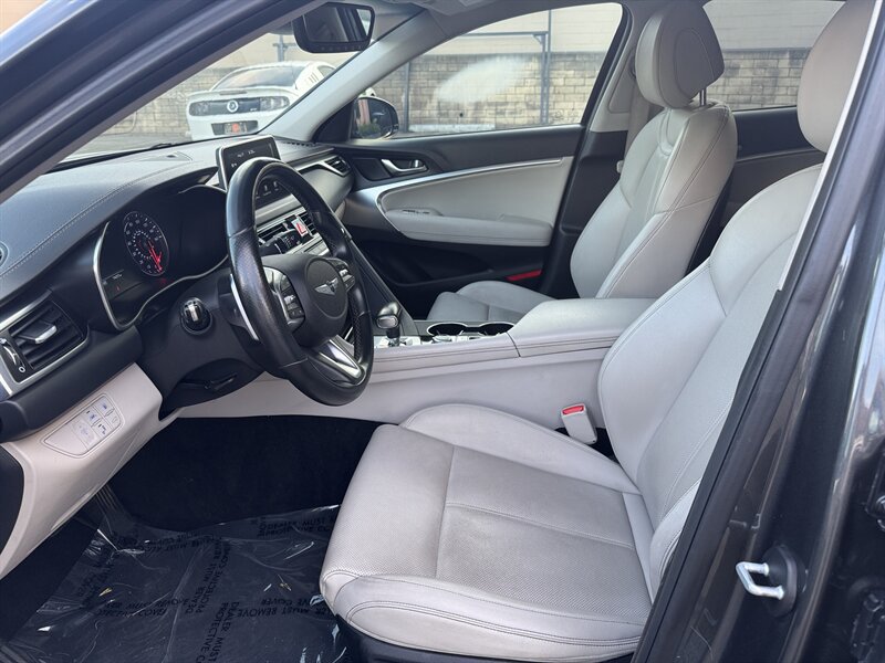 Used 2019 Genesis G70 2.0T Advanced RWD image 25