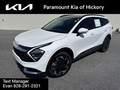 Used 2025 Kia Sportage SX