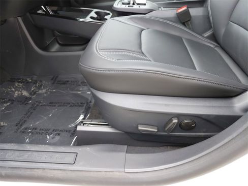 New 2025 Ford Mustang Mach-E Premium image 27