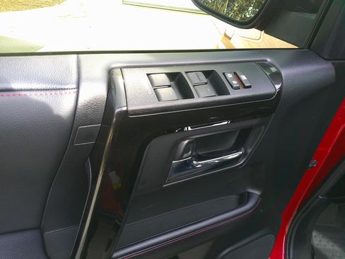 Used 2023 Toyota 4Runner TRD Off-Road Premium image 18