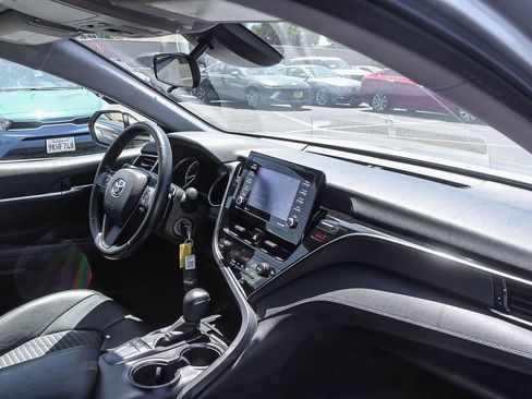 Used 2023 Toyota Camry SE FWD image 21