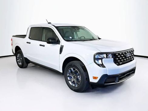 Certified 2025 Ford Maverick XLT w/ XLT Luxury Package AWD/4WD image 22