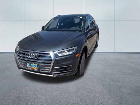 Used 2018 Audi Q5 2.0T Premium Plus w/ Premium Plus Package AWD/4WD image 3