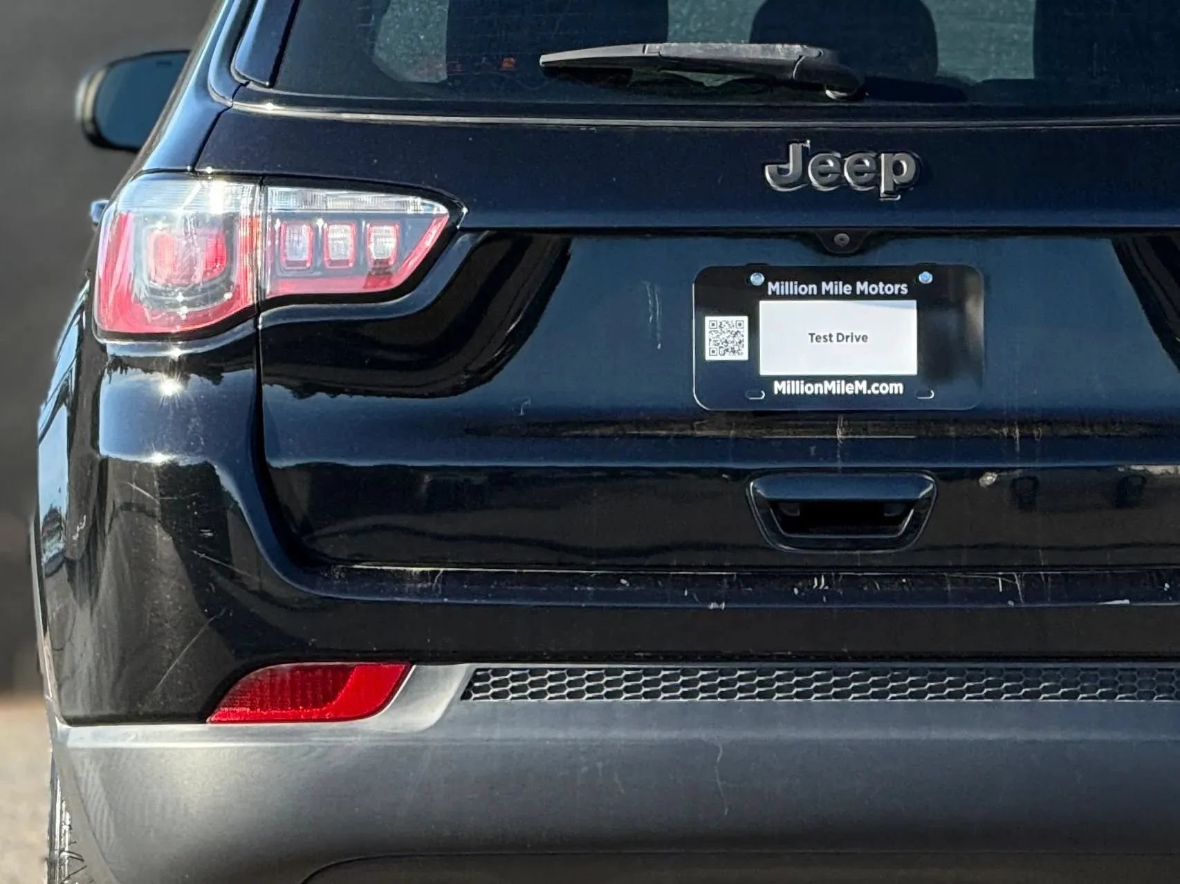 Used 2020 Jeep Compass Sport w/ Tech Group FWD image 13