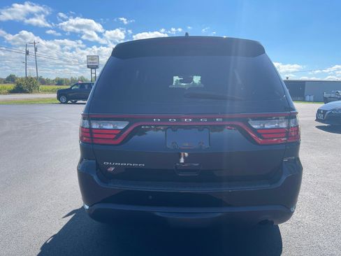 Used 2023 Dodge Durango SXT Launch Edition image 7