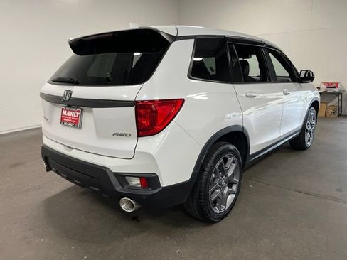 Used 2023 Honda Passport EX-L image 3