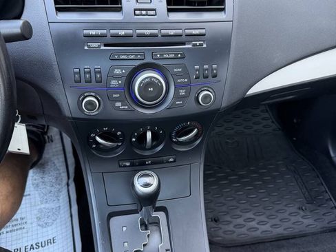 Used 2012 MAZDA MAZDA3 i Touring FWD image 18