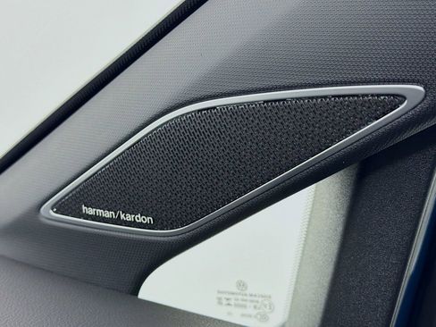 Used 2025 Volkswagen GTI SE image 20