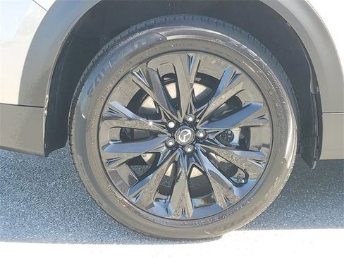 Certified 2025 MAZDA CX-90 Plug-In Hybrid w/Premium Sport image 5