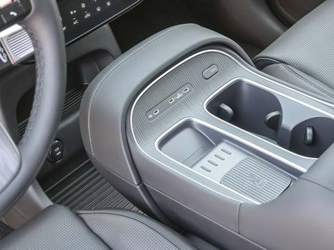 New 2026 Hyundai Palisade Calligraphy image 22