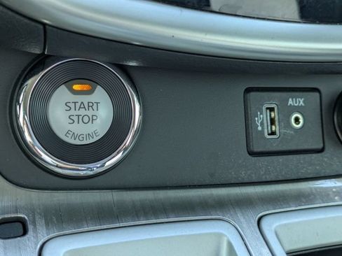 Used 2018 Nissan Murano S w/ Cargo Package FWD image 22