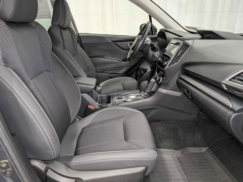 Used 2021 Subaru Forester Premium image 41