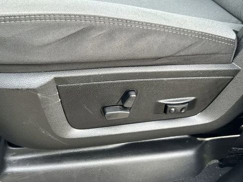 Used 2024 RAM 3500 Big Horn image 19