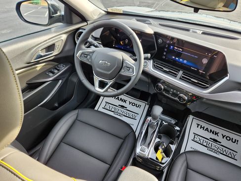 Used 2026 Chevrolet Trax ACTIV image 13