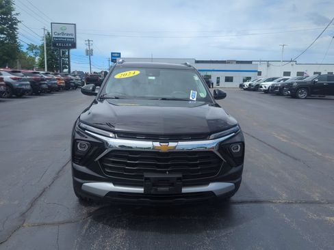 Certified 2024 Chevrolet TrailBlazer LT FWD image 3