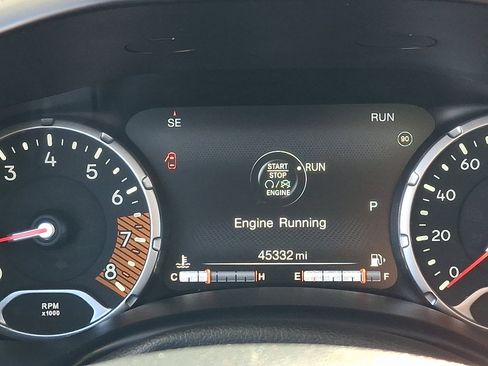 Certified 2023 Jeep Renegade Trailhawk image 21