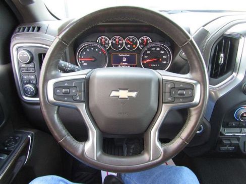 Used 2022 Chevrolet Silverado 3500 LT w/ Convenience Package AWD/4WD image 23